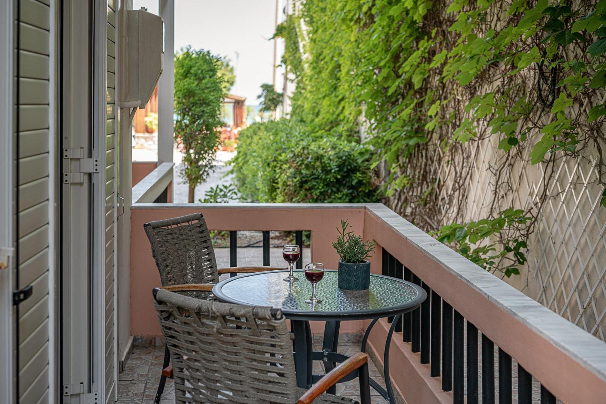 Elena Seafront Luxury Apartments Almirida 部屋 写真