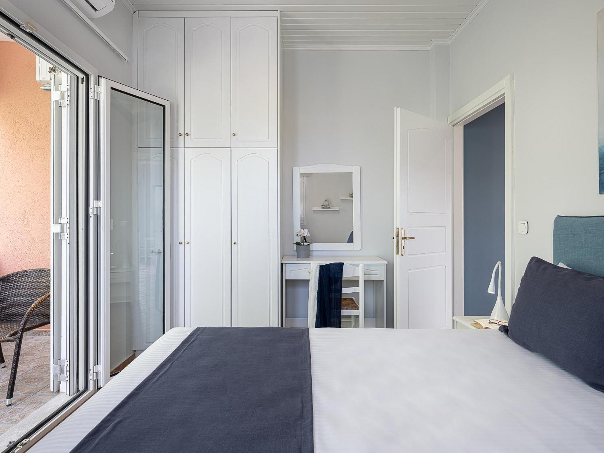 Elena Seafront Luxury Apartments Almirida 部屋 写真