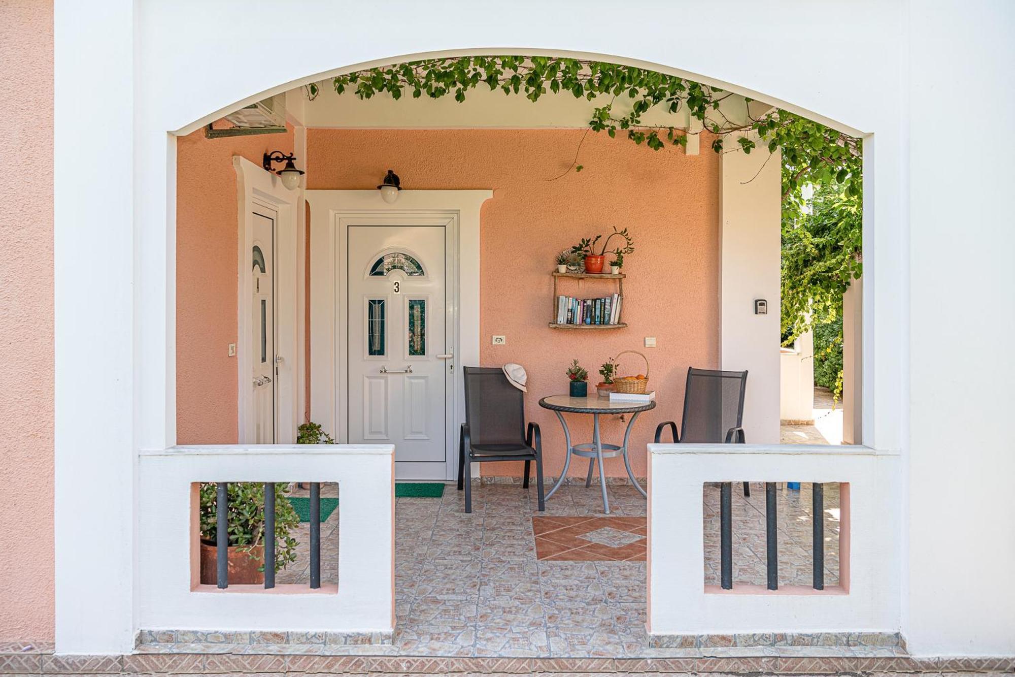 Elena Seafront Luxury Apartments Almirida 部屋 写真