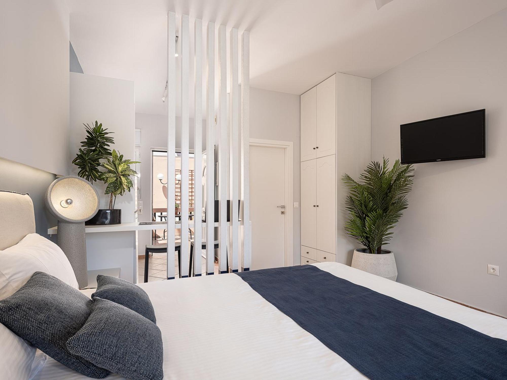Elena Seafront Luxury Apartments Almirida エクステリア 写真