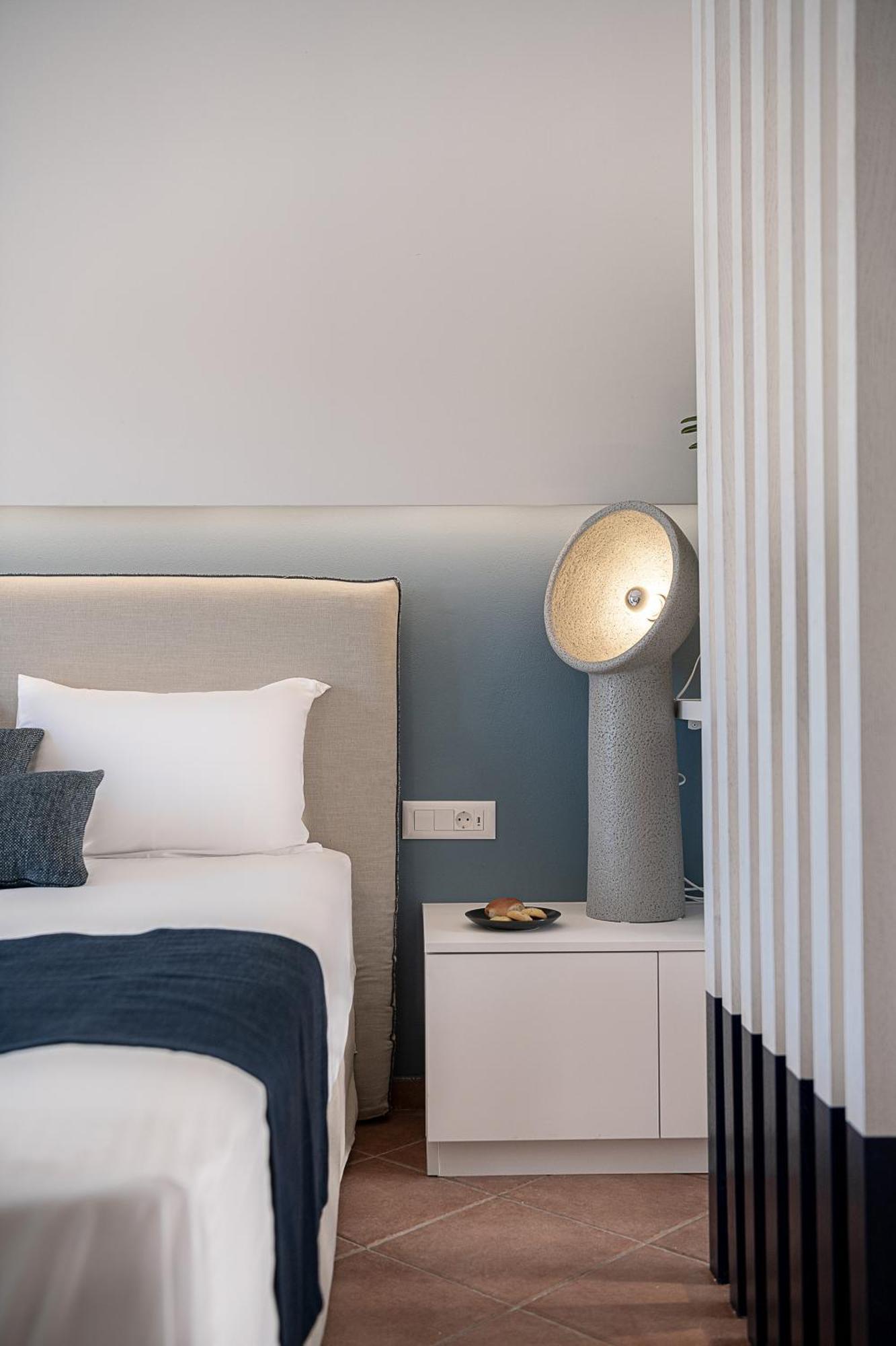 Elena Seafront Luxury Apartments Almirida エクステリア 写真