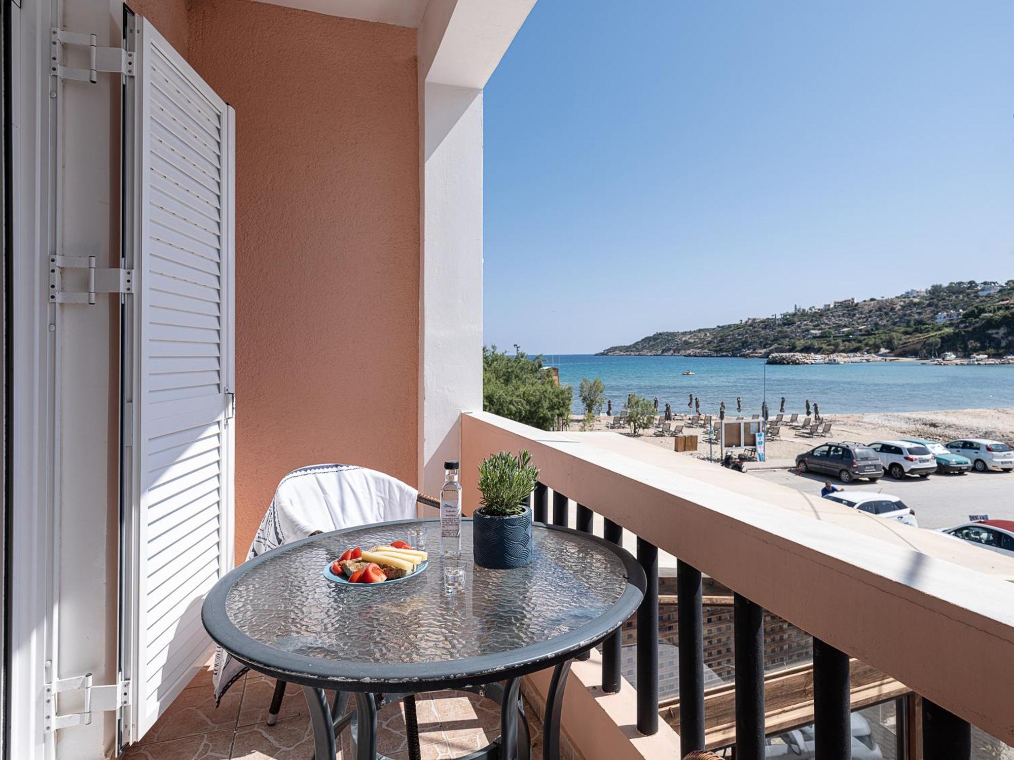 Elena Seafront Luxury Apartments Almirida エクステリア 写真
