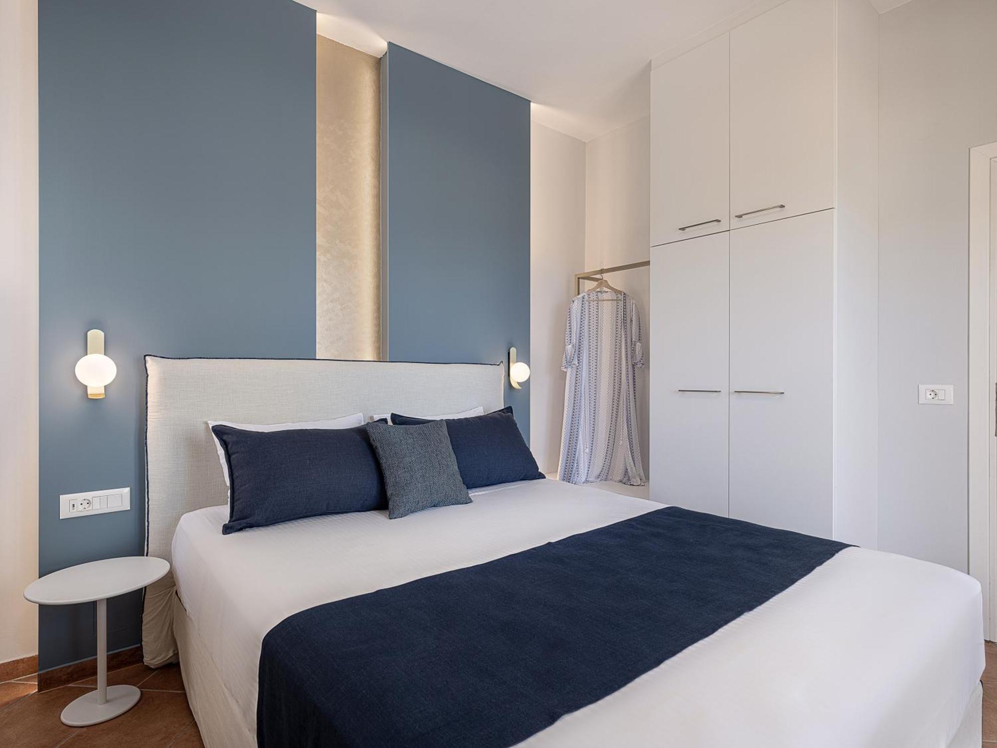 Elena Seafront Luxury Apartments Almirida エクステリア 写真