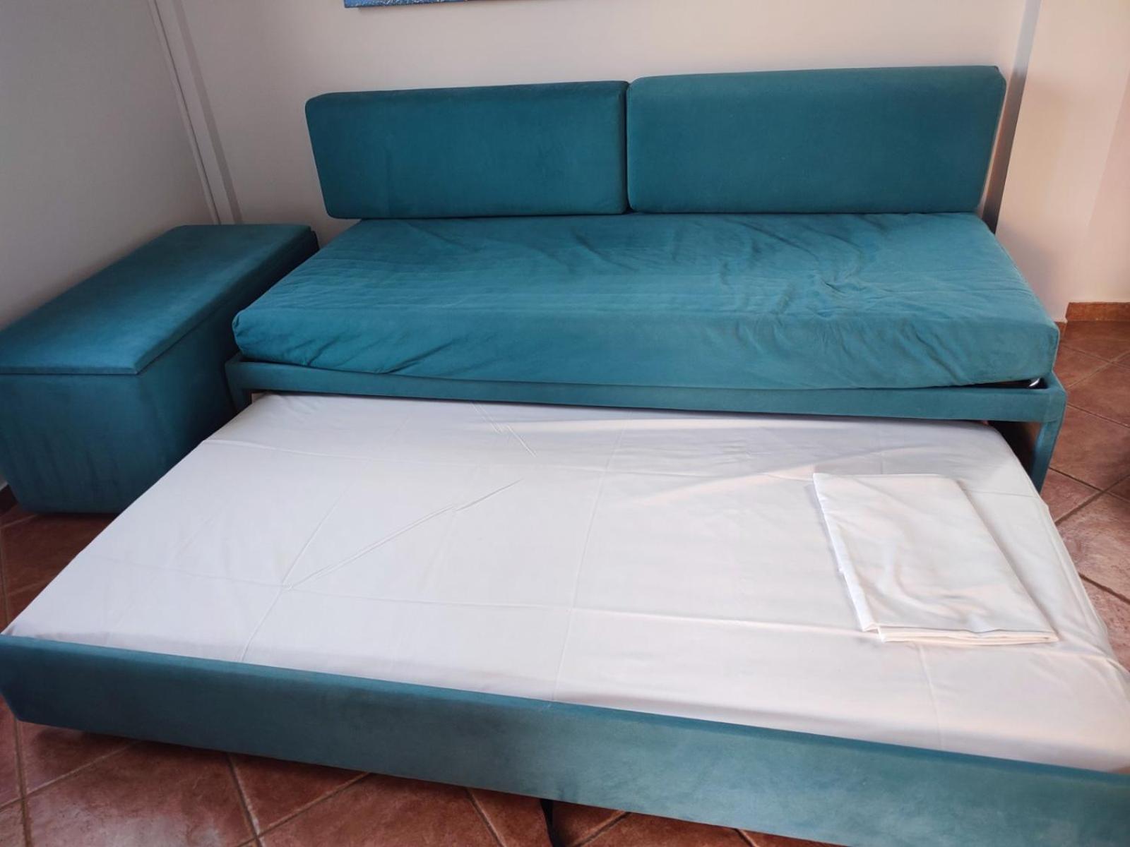 Elena Seafront Luxury Apartments Almirida エクステリア 写真